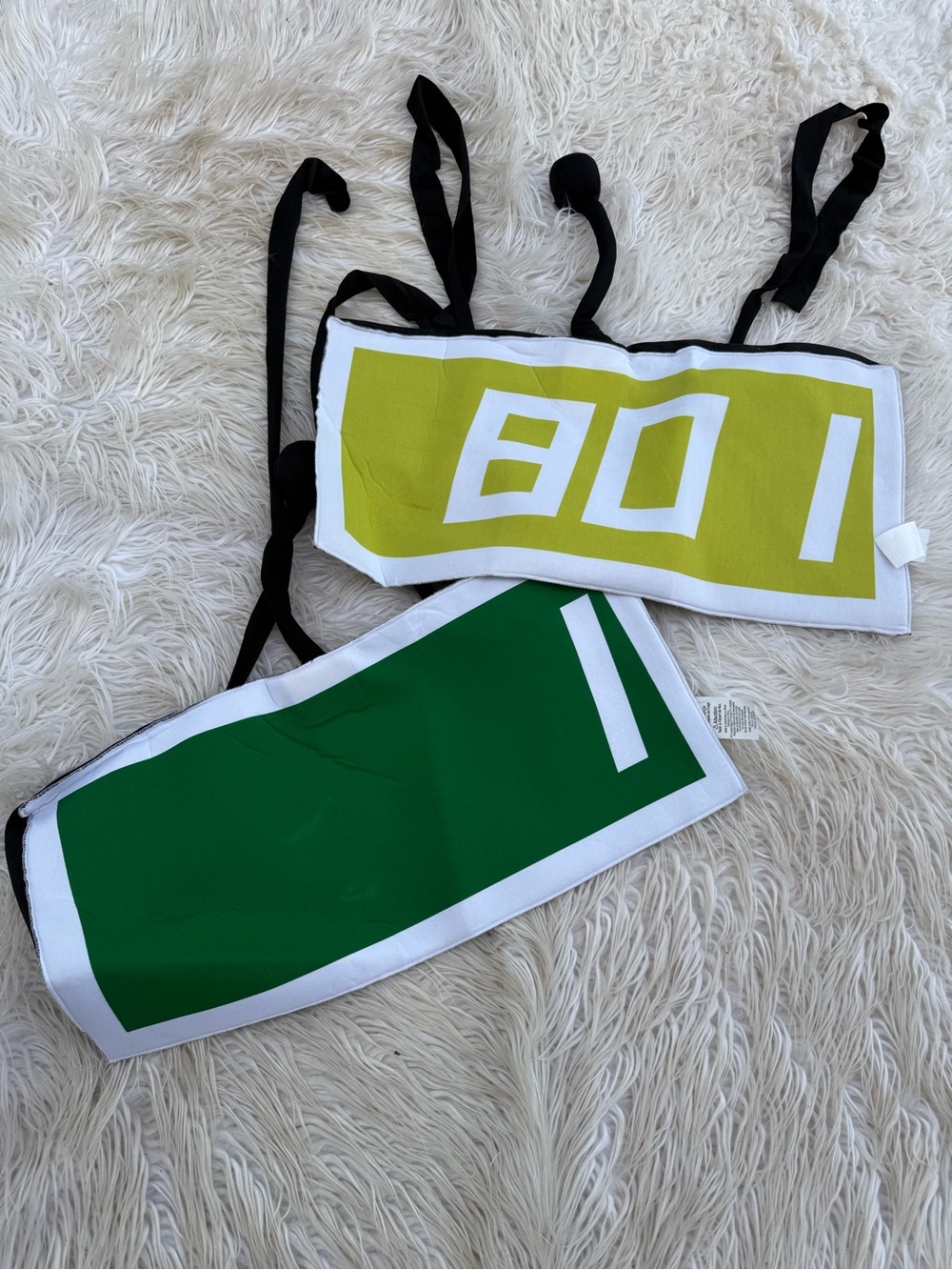 Adults price is right costume (B1)